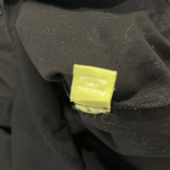 Elizabeth McKay Womens 8 Black Blouse Ruffle Neck‎ Gold Buttons Tuxedo Style - Picture 10 of 10